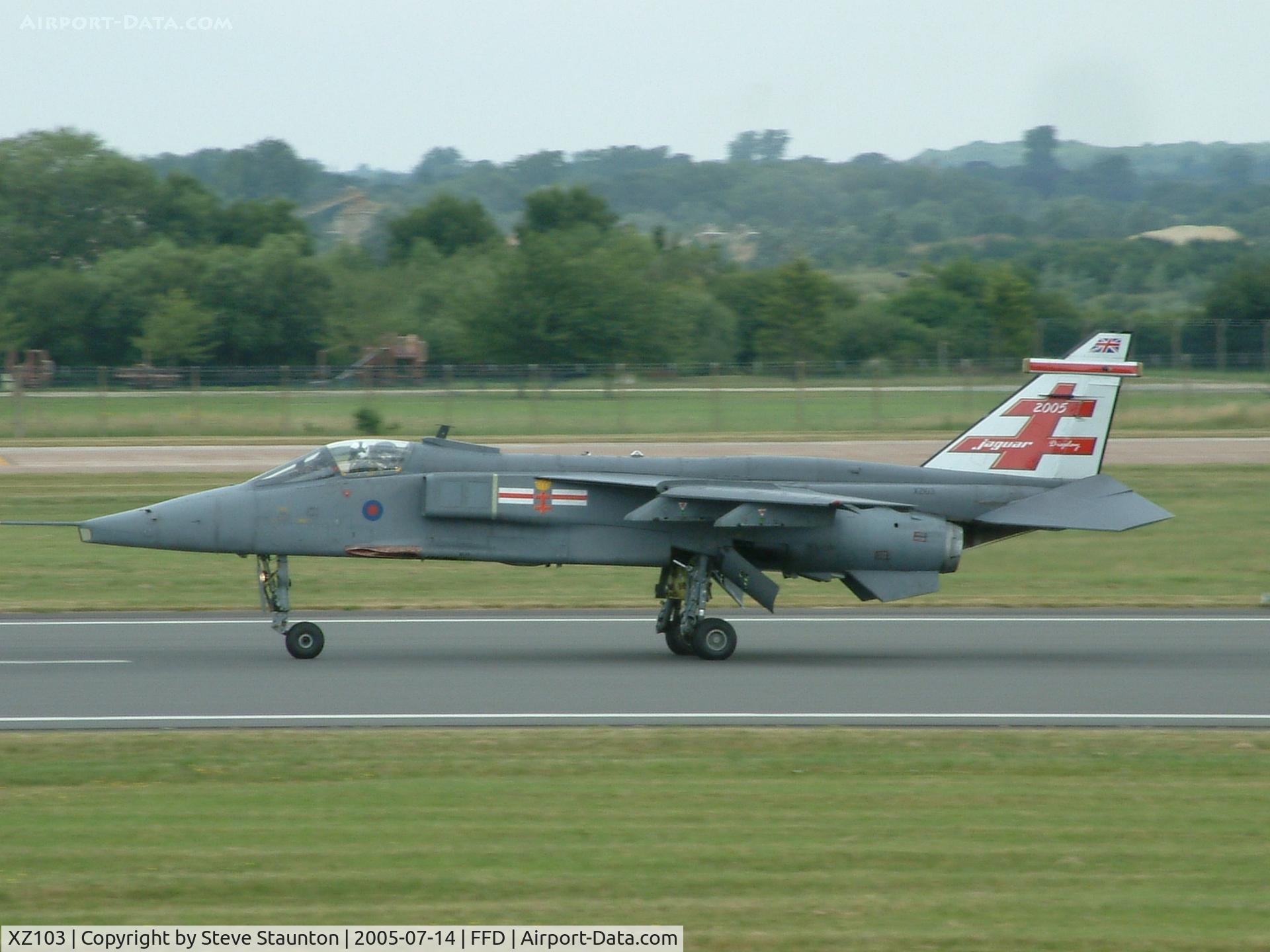 XZ103, 1976 Sepecat Jaguar GR.3A C/N S.104, Royal International Air Tattoo 2005