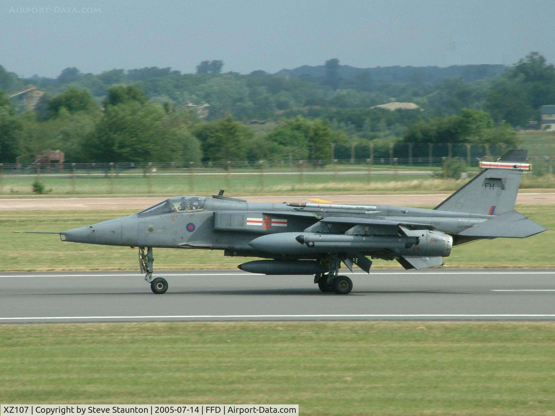 XZ107, 1976 Sepecat Jaguar GR.3A C/N S.108, Royal International Air Tattoo 2005