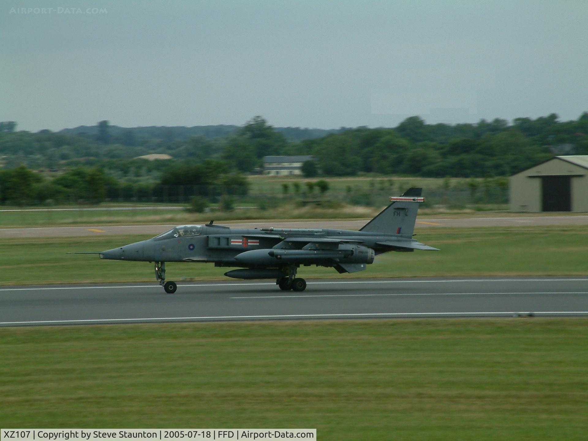 XZ107, 1976 Sepecat Jaguar GR.3A C/N S.108, Royal International Air Tattoo 2005