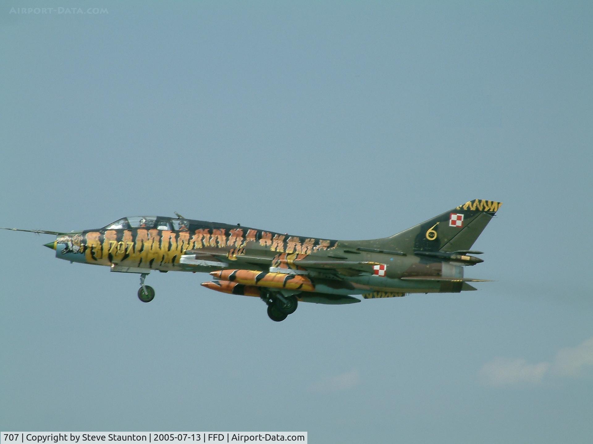 707, Sukhoi Su-22UM-3K C/N 17532369707, Royal International Air Tattoo 2005