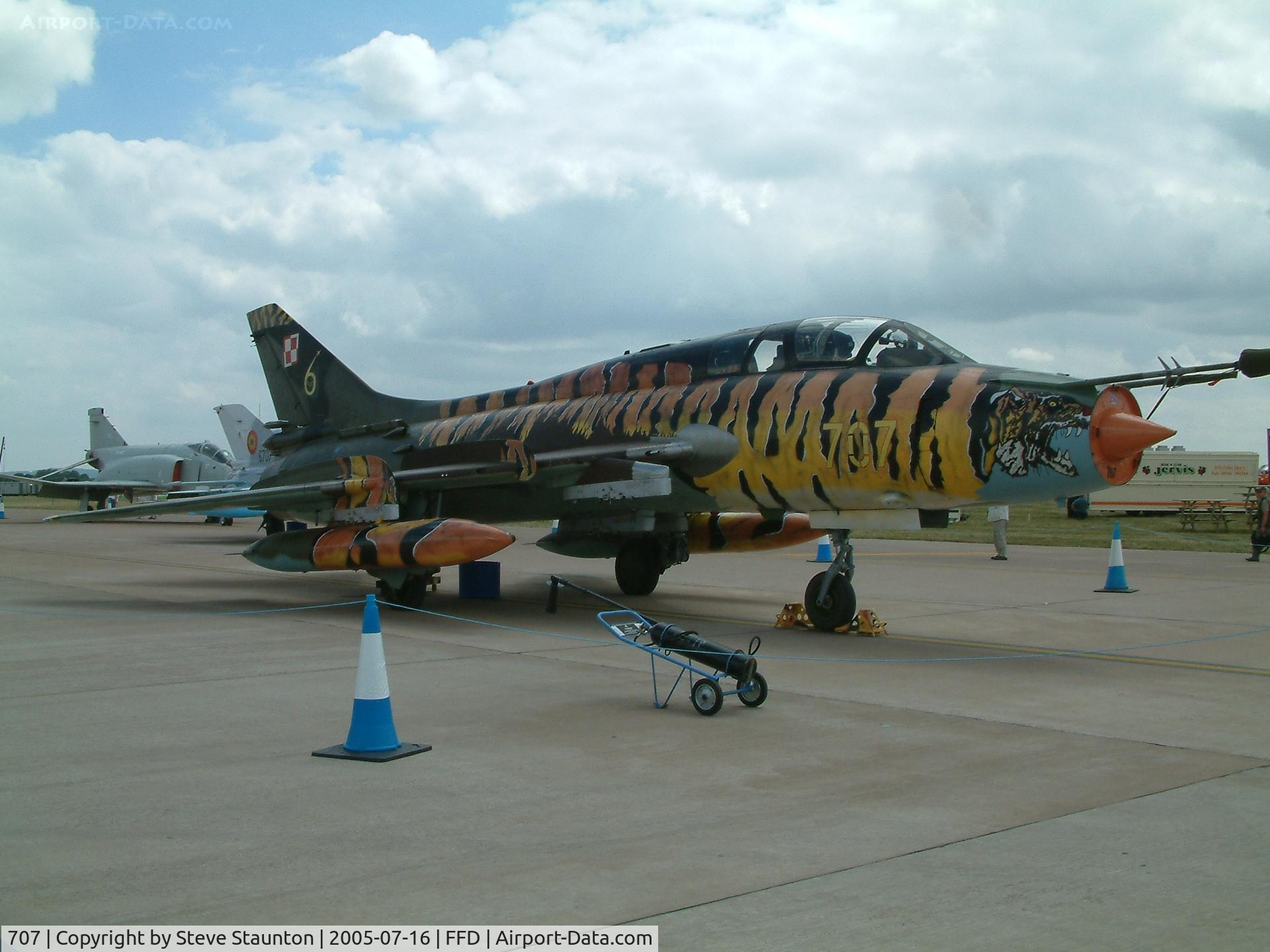 707, Sukhoi Su-22UM-3K C/N 17532369707, Royal International Air Tattoo 2005