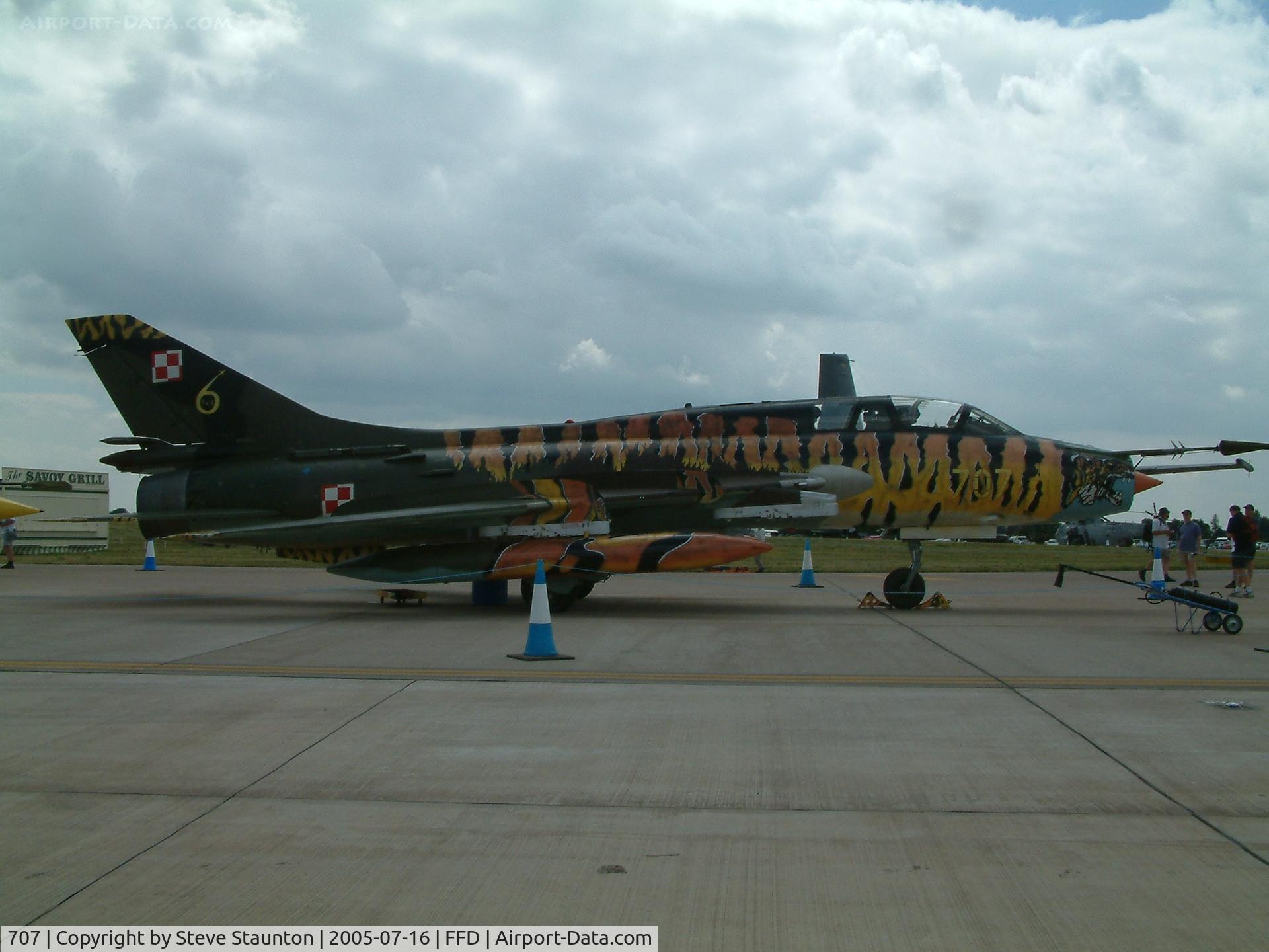 707, Sukhoi Su-22UM-3K C/N 17532369707, Royal International Air Tattoo 2005