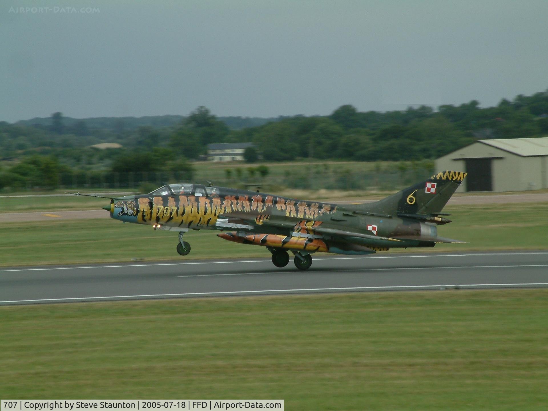 707, Sukhoi Su-22UM-3K C/N 17532369707, Royal International Air Tattoo 2005