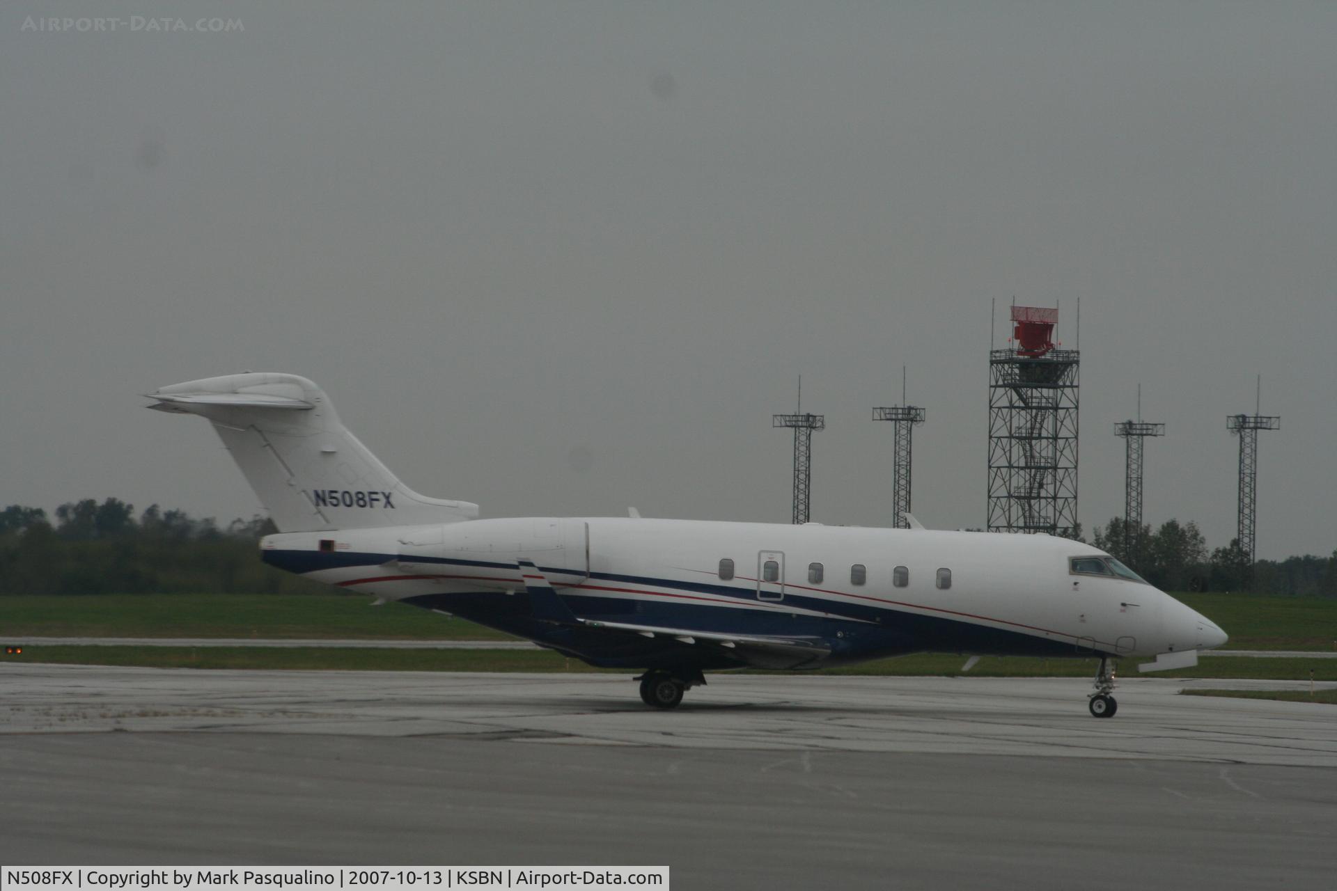 N508FX, 2004 Bombardier Challenger 300 (BD-100-1A10) C/N 20009, BD-100-1A10