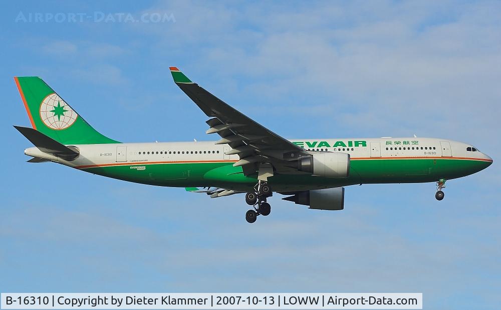 B-16310, 2005 Airbus A330-203 C/N 678, EVA AIR A330-203