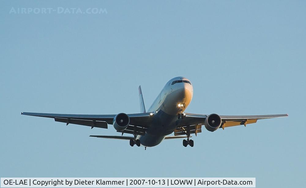 OE-LAE, 2000 Boeing 767-3Z9/ER C/N 30383, AUSTRIAN