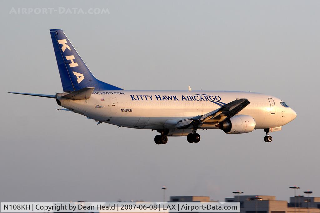 N108KH, 1991 Boeing 737-3Y0 C/N 24902, Kitty Hawk Air Cargo N108KH landing on RWY 24R.