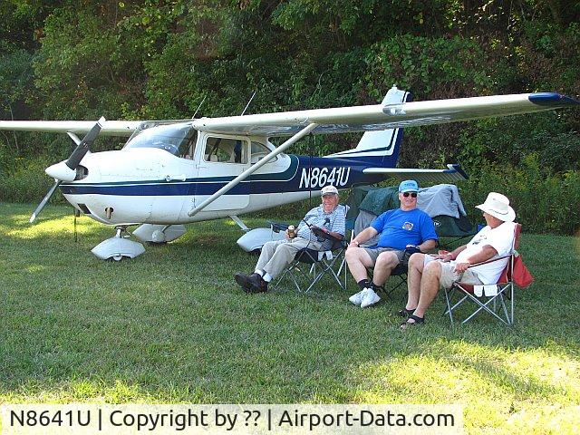 N8641U, 1965 Cessna 172F C/N 17252543, Lee Bottom Fly Inn sep 07