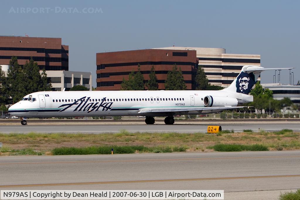 N979AS, 1996 McDonnell Douglas MD-83 (DC-9-83) C/N 53471, Alaska Airlines N979AS starting takeoff roll on RWY 30.
