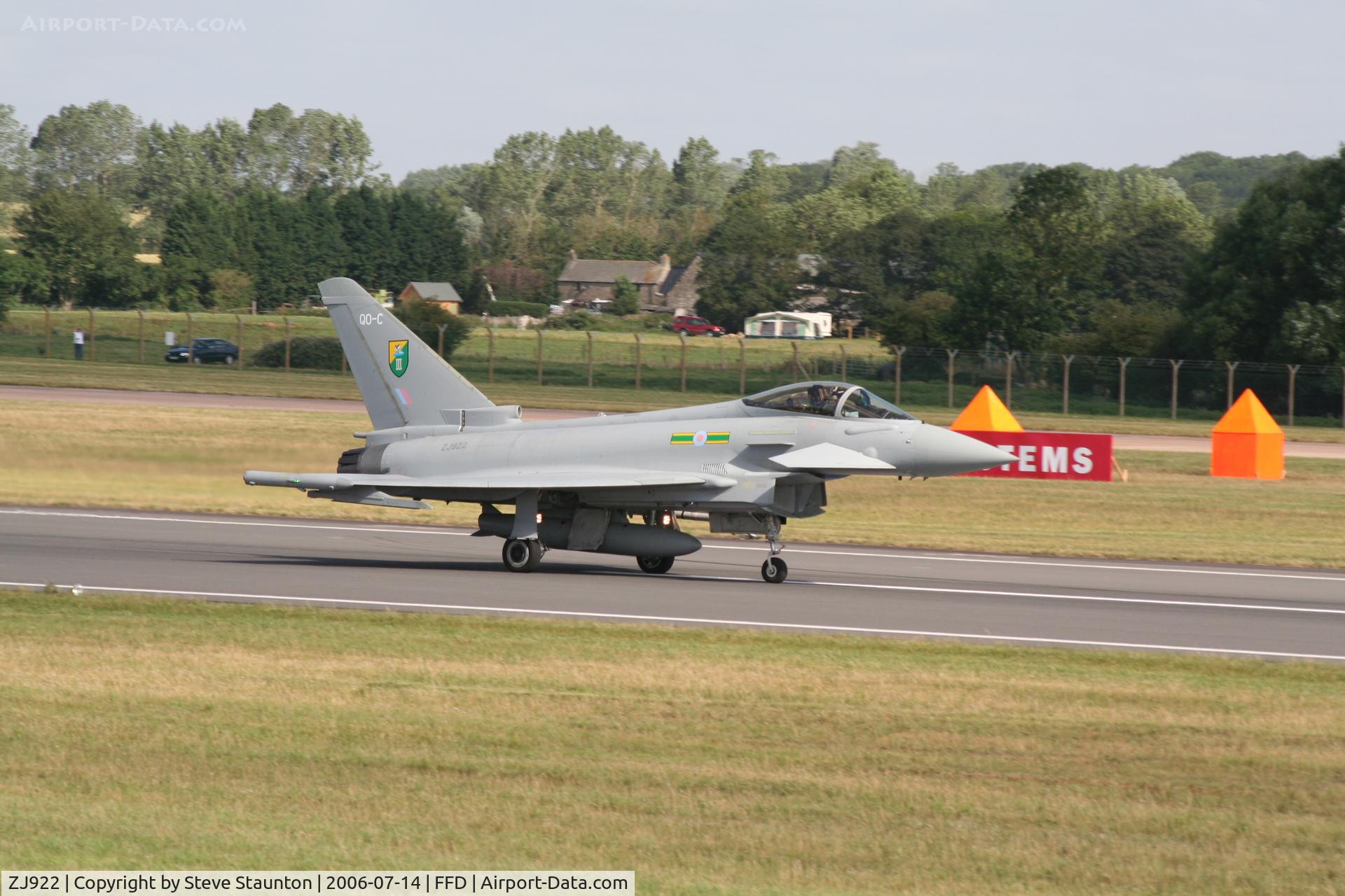 ZJ922, 2005 Eurofighter EF-2000 Typhoon F2 C/N 0073/BS013, Royal International Air Tattoo 2006