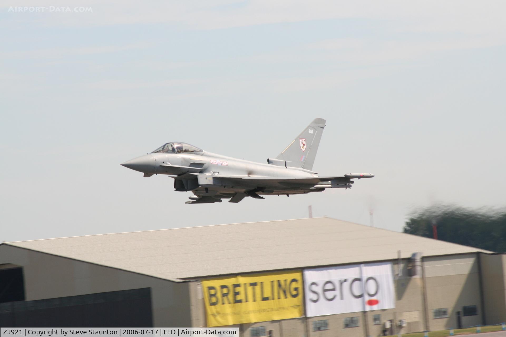 ZJ921, 2005 Eurofighter EF-2000 Typhoon F2 C/N 0069/BS012, Royal International Air Tattoo 2006