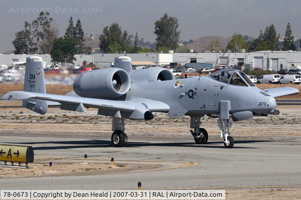 78-0673, 1978 Fairchild Republic A-10A Thunderbolt II C/N A10-0293, Taxiing to RWY 27 for departure.