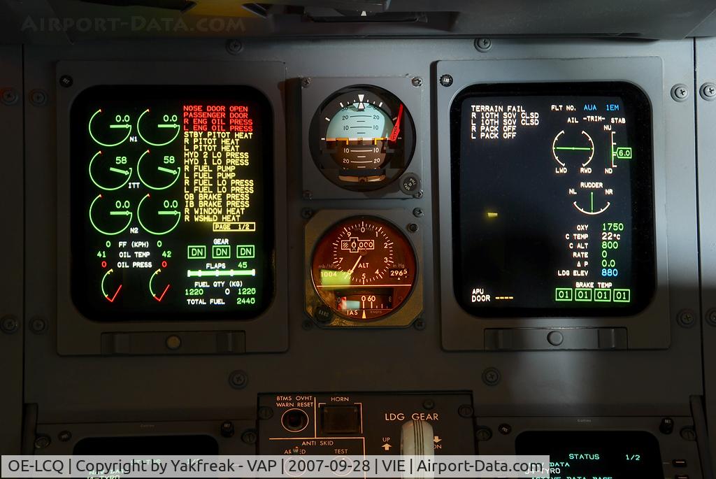 OE-LCQ, 2002 Canadair CRJ-200LR (CL-600-2B19) C/N 7605, Austrian Arrows Canadair Regionaljet