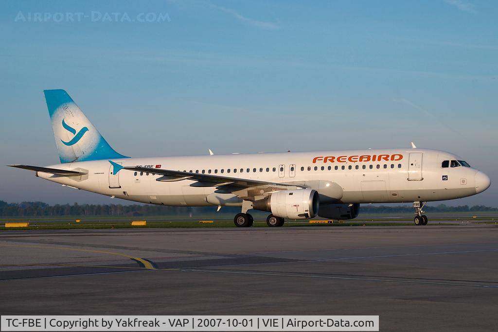 TC-FBE, 1990 Airbus A320-212 C/N 132, Freebird Airbus 320