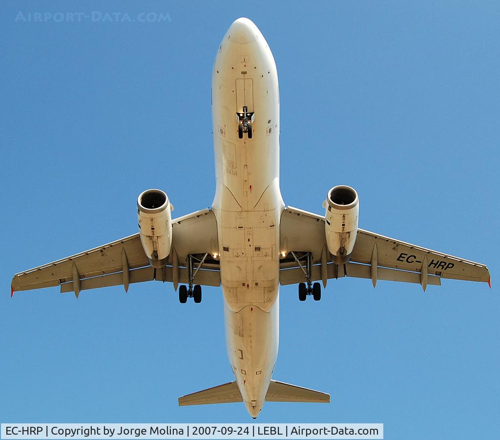 EC-HRP, 2000 Airbus A320-232 C/N 1349, Amazing approach to RWY 25R.