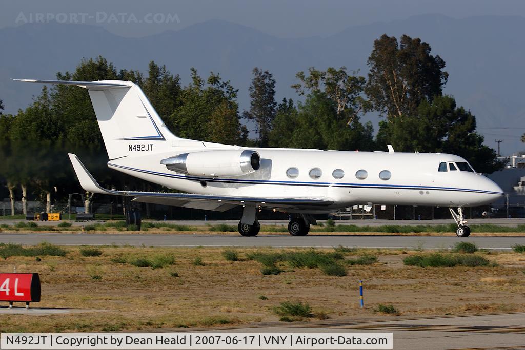 N492JT, 1970 Grumman G-1159 Gulfstream II C/N 82, Constellation Productions, Inc. 1970 Grumman G-1159 (G-II). John Travolta's G-II starting it's takeoff roll on RWY 16R enroute to Greystone (17FL).