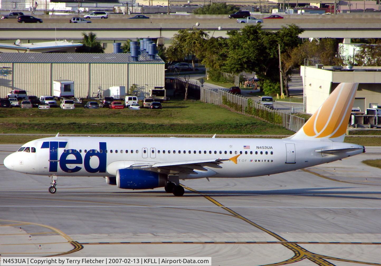 N453UA, 1999 Airbus A320-232 C/N 1001, TED Airbus A320