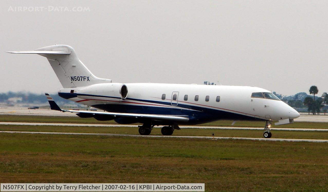 N507FX, 2003 Bombardier Challenger 300 (BD-100-1A10) C/N 20008, Bombardier BD-100