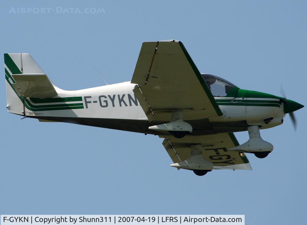 F-GYKN, Robin DR-400-120 C/N 2557, Landing rwy 03