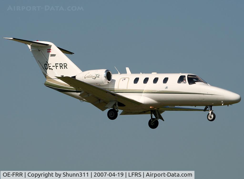OE-FRR, 1995 Cessna 525 CitationJet CJ1 C/N 525-0124, Landing rwy 03