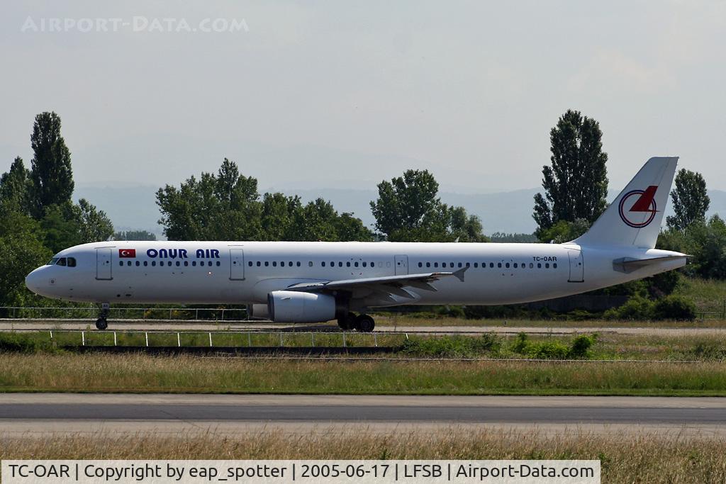 TC-OAR, 1996 Airbus A321-131 C/N 614, Onur Air taxi on bravo