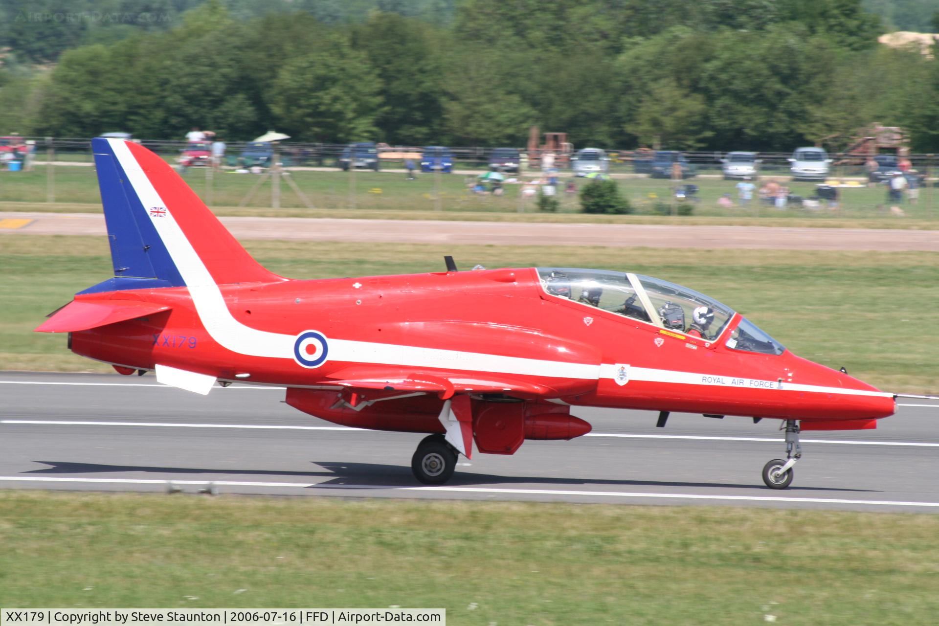 XX179, 1977 Hawker Siddeley Hawk T.1W C/N 026/312026, Royal International Air Tattoo 2006