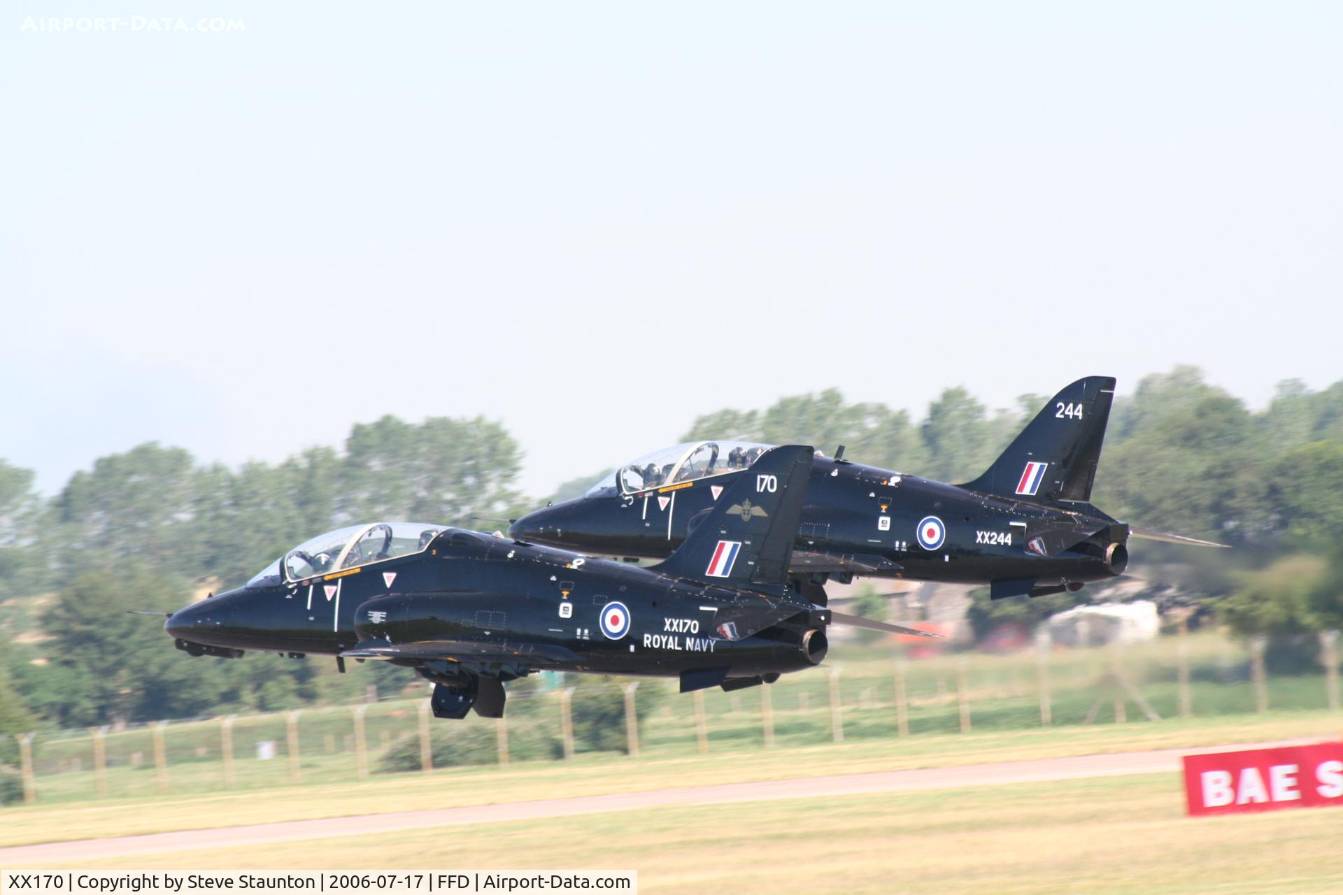 XX170, 1976 Hawker Siddeley Hawk T.1 C/N 017/312017, Royal International Air Tattoo 2006 (with XX244)