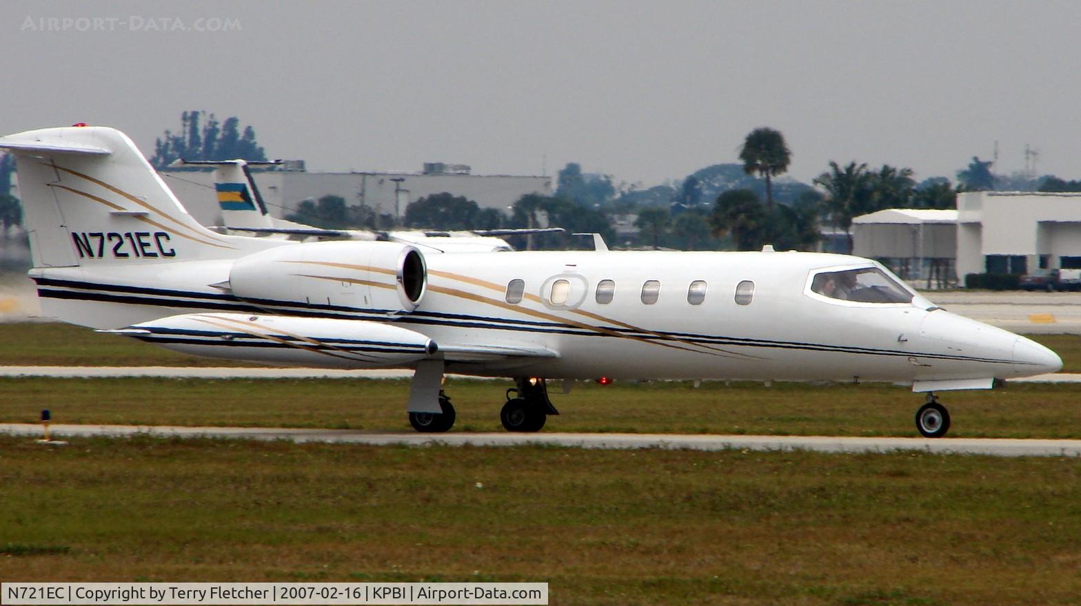 N721EC, 1980 Learjet Inc 35A C/N 355, part of the Friday afternoon arrivals 'rush' at PBI