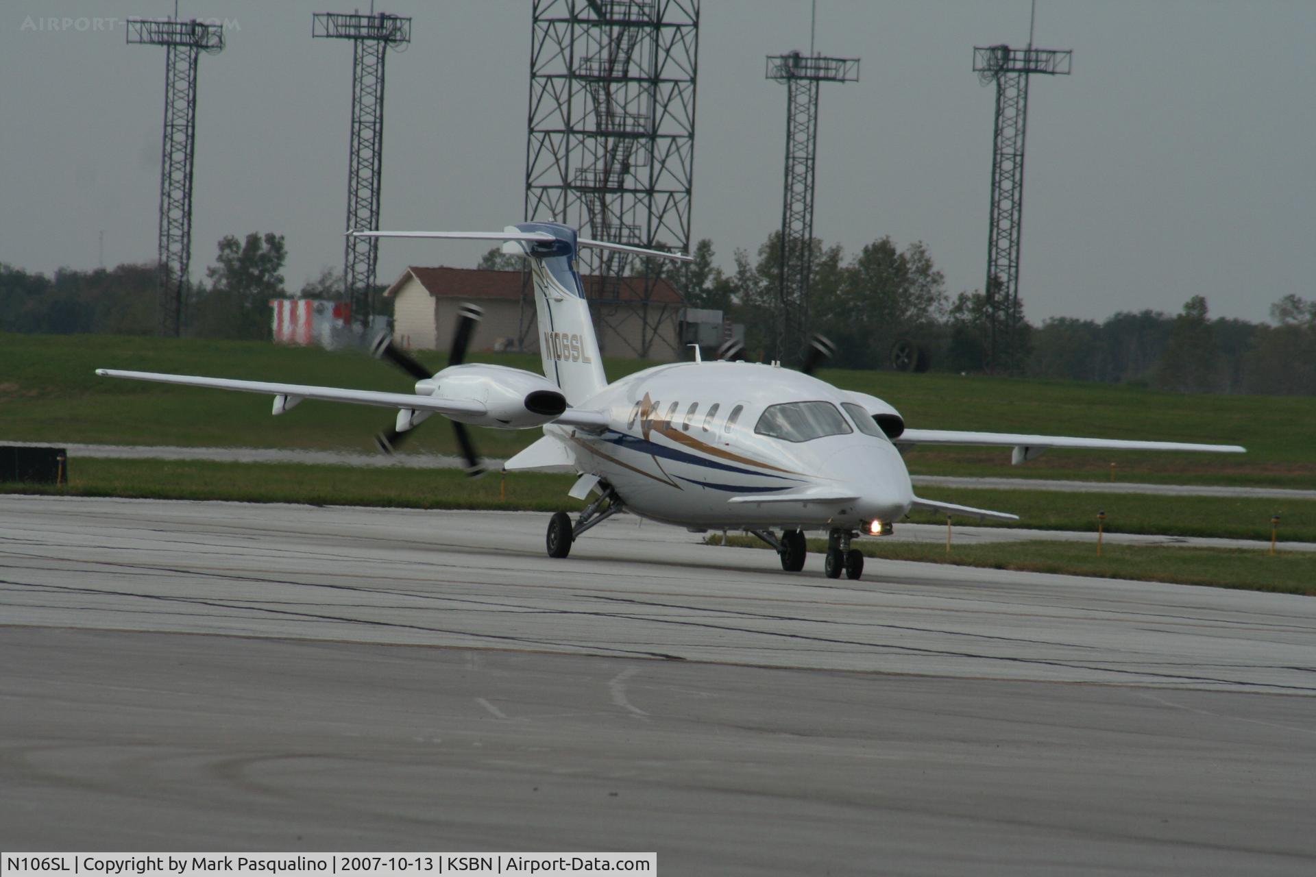 N106SL, 2003 Piaggio P-180 Avanti C/N 1070, Piaggio P180