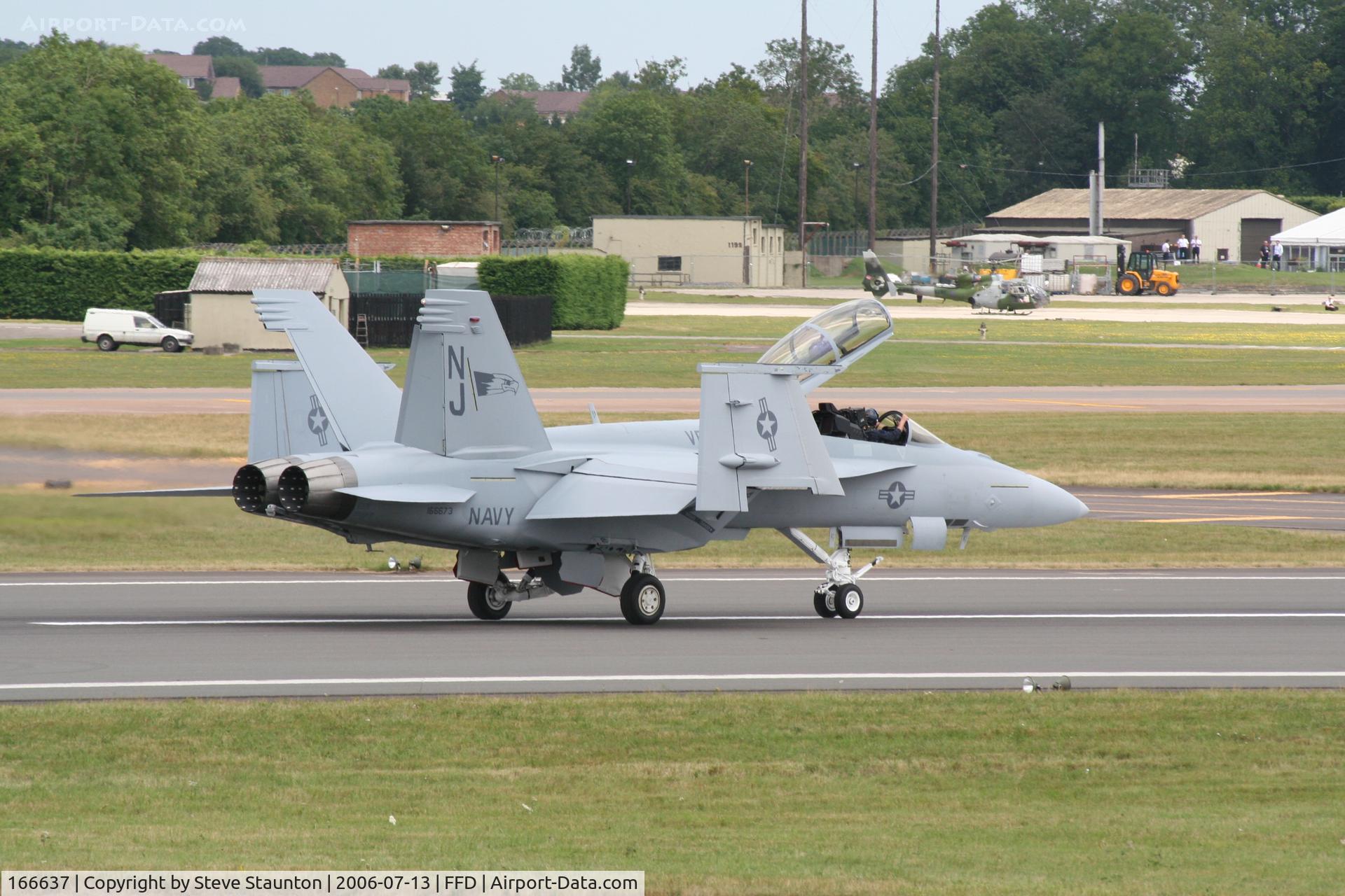 166637, Boeing F/A-18F Super Hornet C/N F130, Royal International Air Tattoo 2006