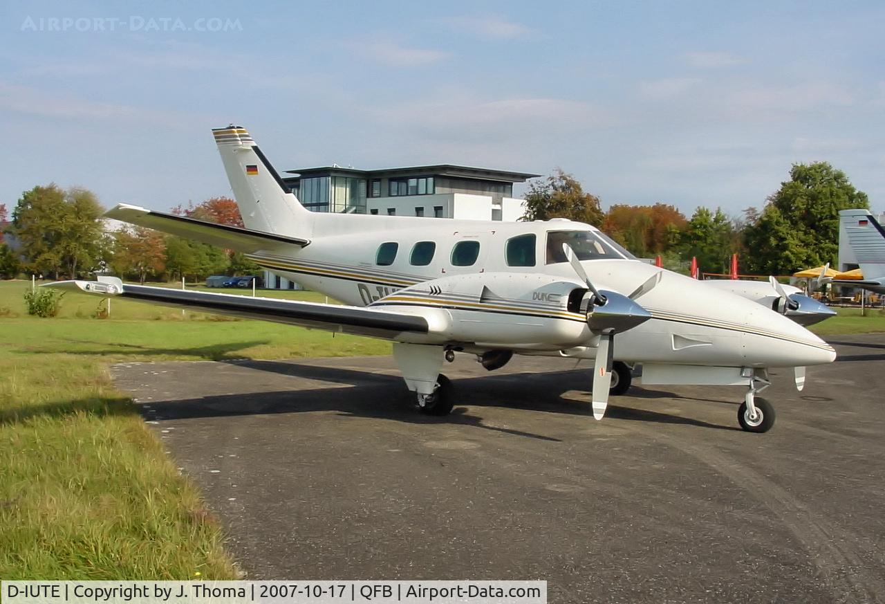 D-IUTE, 1982 Beech B-60 Duke C/N P-593, Beech B60 Duke