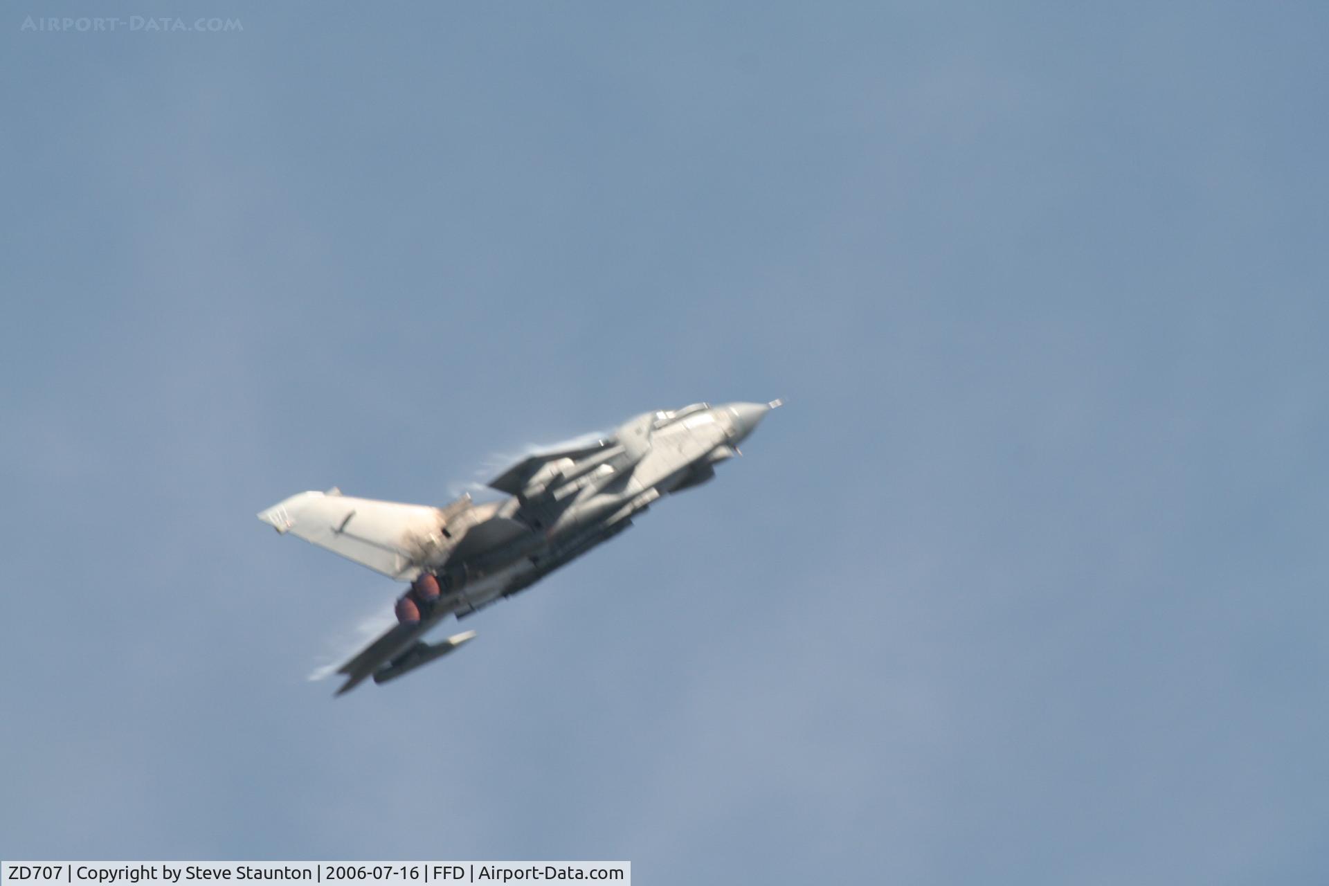 ZD707, 1984 Panavia Tornado GR.4 C/N 319/BS111/3148, Royal International Air Tattoo 2006