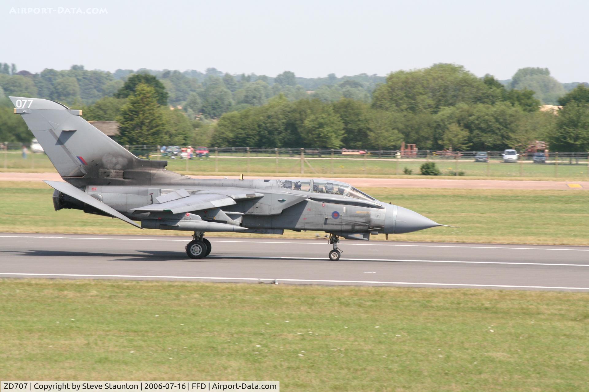 ZD707, 1984 Panavia Tornado GR.4 C/N 319/BS111/3148, Royal International Air Tattoo 2006