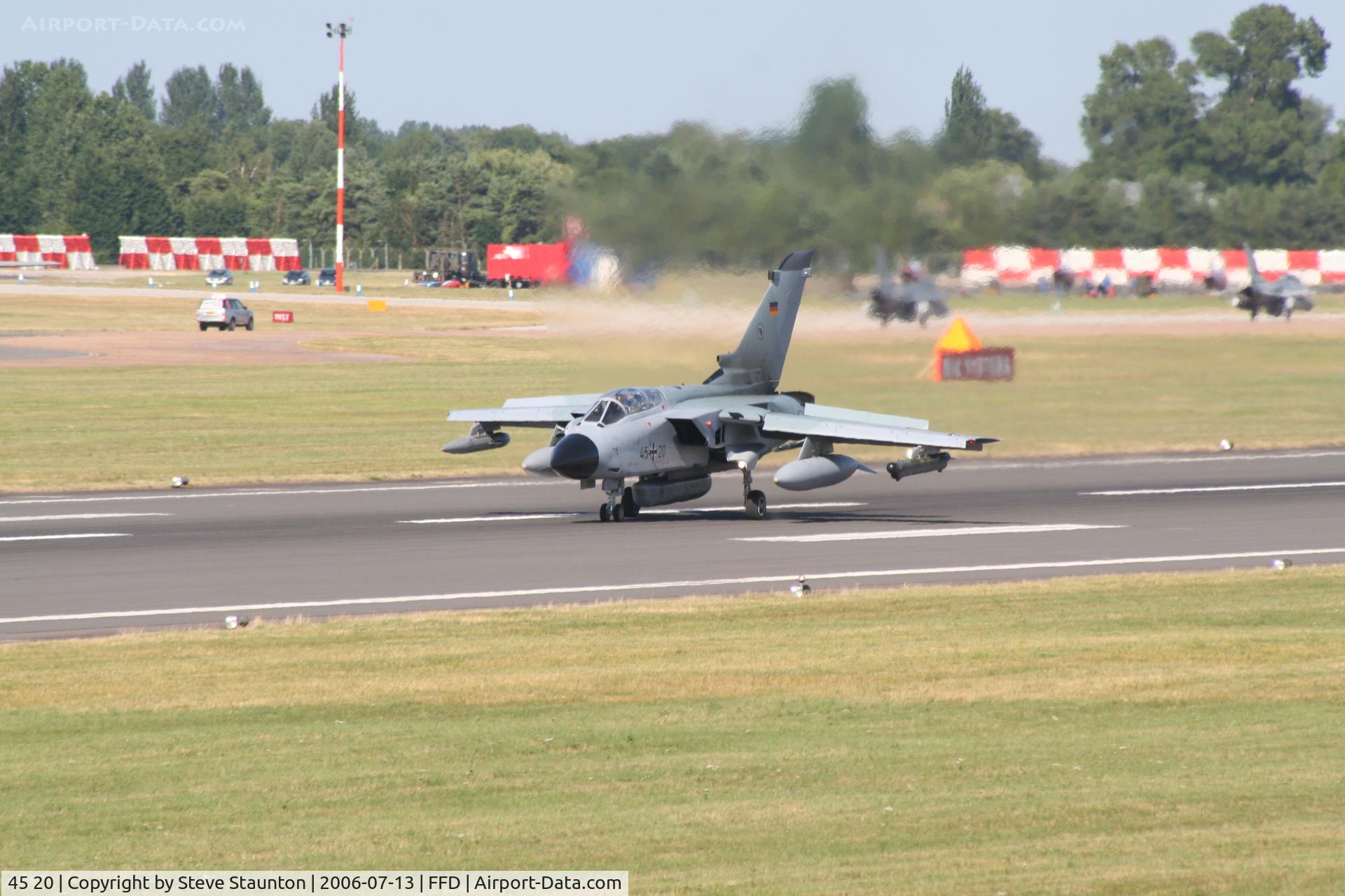 45 20, Panavia Tornado IDS C/N 553/GS168/4220, Royal International Air Tattoo 2006