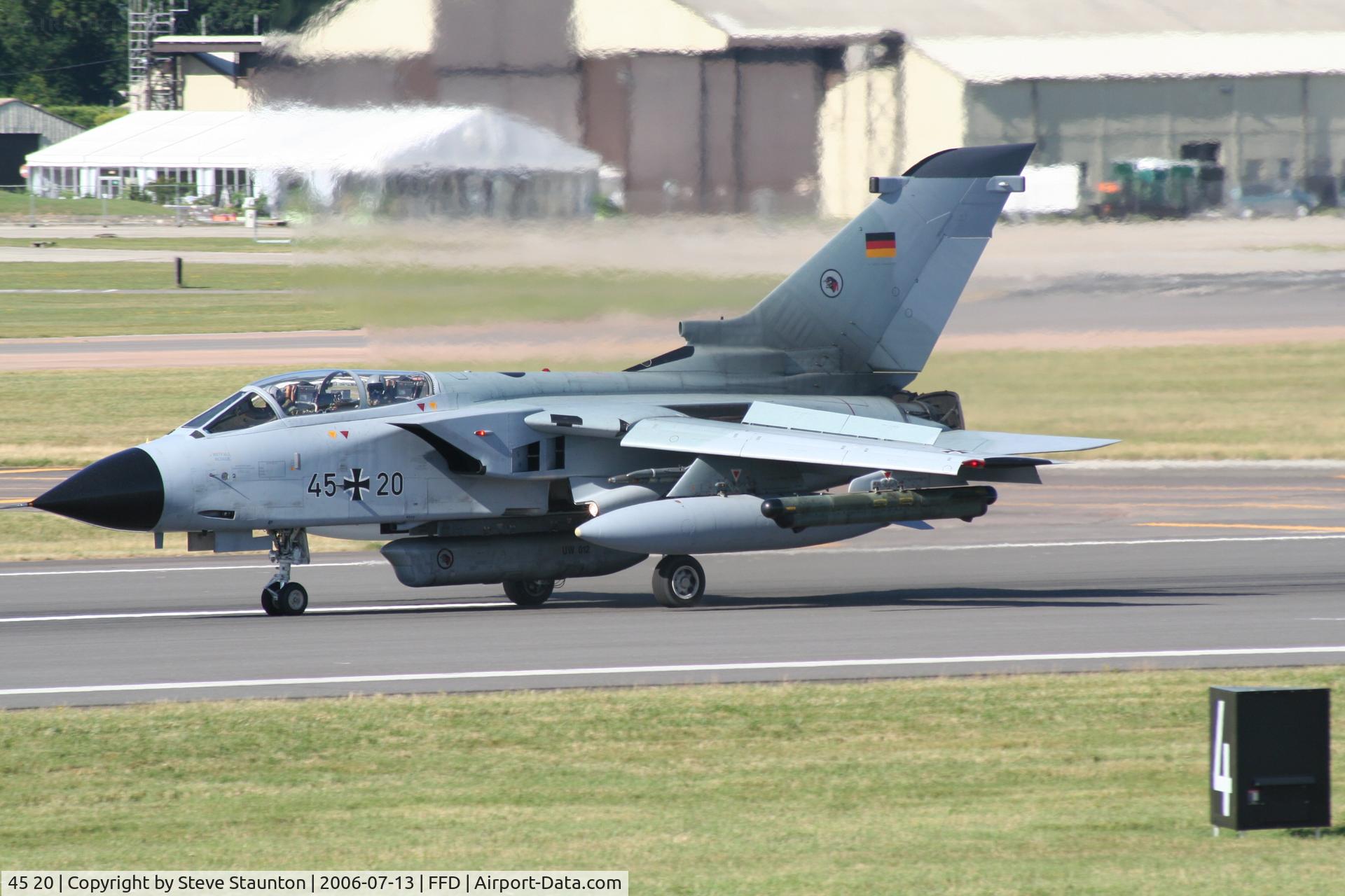45 20, Panavia Tornado IDS C/N 553/GS168/4220, Royal International Air Tattoo 2006