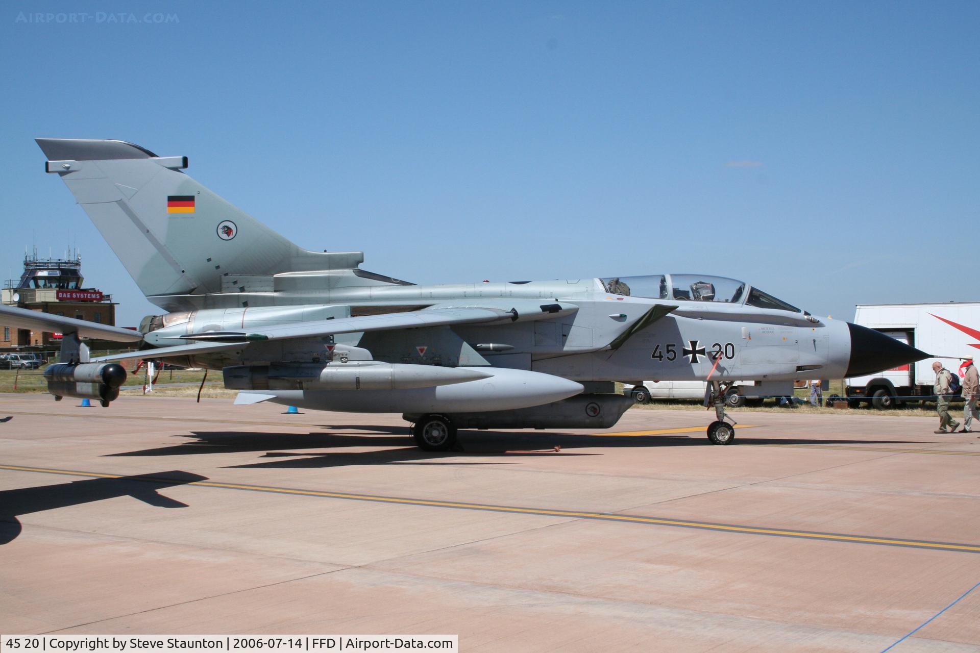 45 20, Panavia Tornado IDS C/N 553/GS168/4220, Royal International Air Tattoo 2006