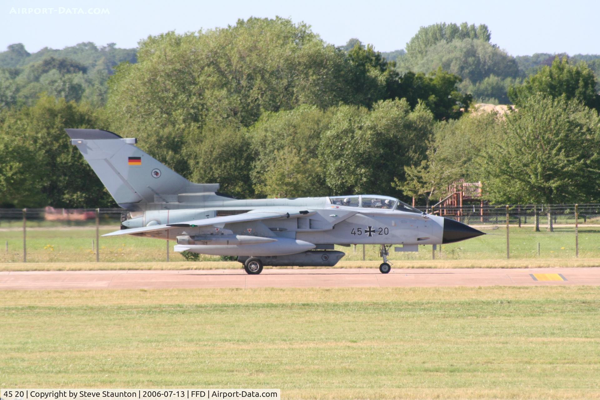 45 20, Panavia Tornado IDS C/N 553/GS168/4220, Royal International Air Tattoo 2006
