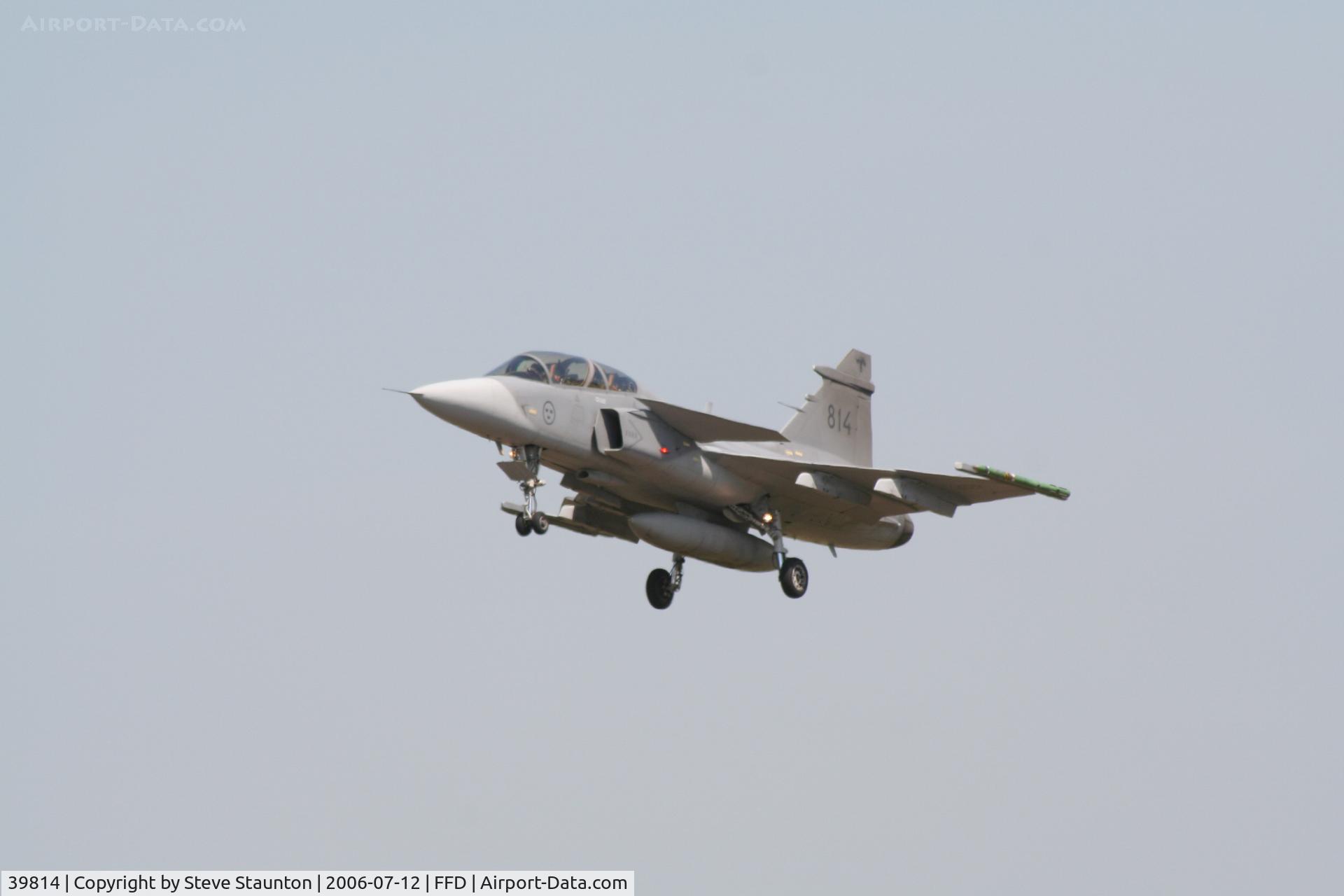 39814, Saab JAS-39B Gripen C/N 39814, Royal International Air Tattoo 2006