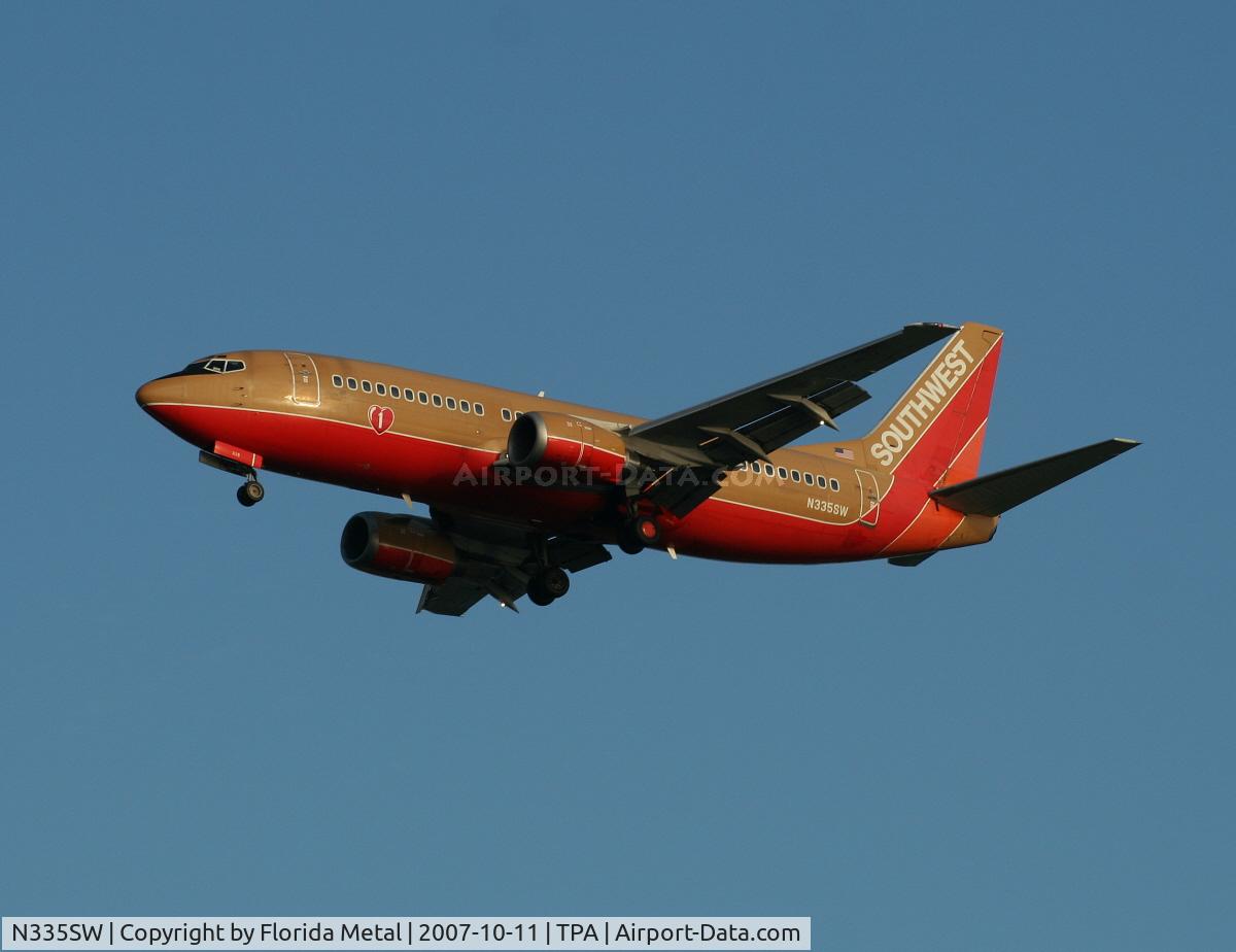 N335SW, 1988 Boeing 737-3H4 C/N 23939, Southwest
