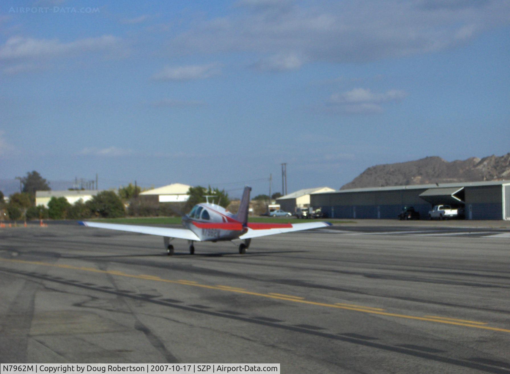 N7962M, 1966 Beech 35-C33A Debonair C/N CE-80, 1966 Beech 35-C33A DEBONAIR, Continental IO-520-B 285 Hp, holding short Rwy 22