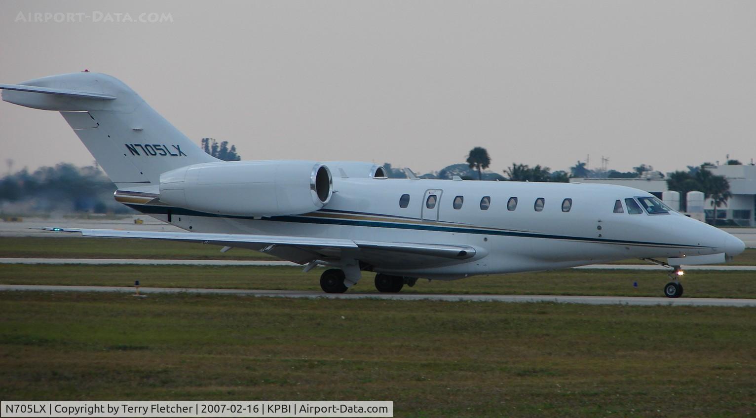N705LX, 1999 Cessna 750 Citation X C/N 7500082, part of the Friday afternoon arrivals 'rush' at PBI