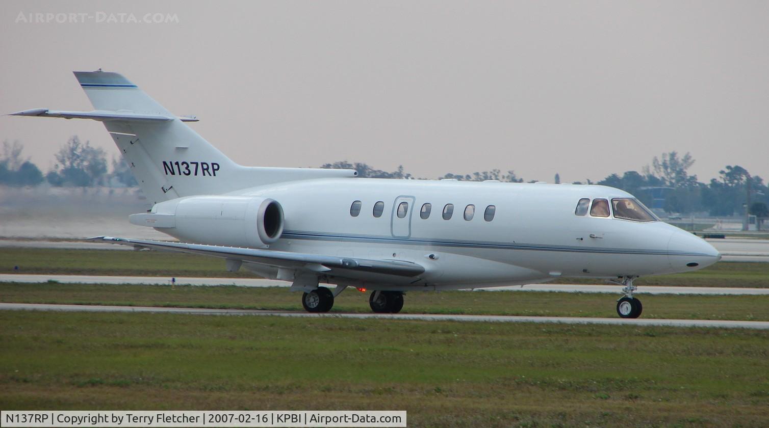 N137RP, 1992 British Aerospace BAe.125-1000A C/N 259021, part of the Friday afternoon arrivals 'rush' at PBI