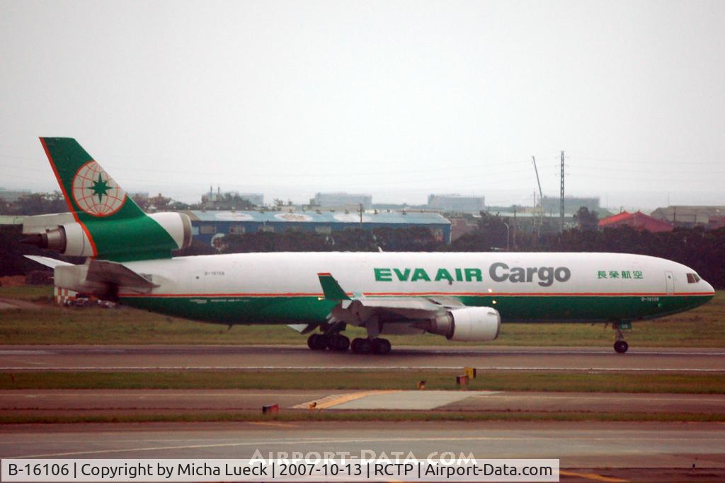 B-16106, 1995 McDonnell Douglas MD-11F C/N 48545, At Taipei International