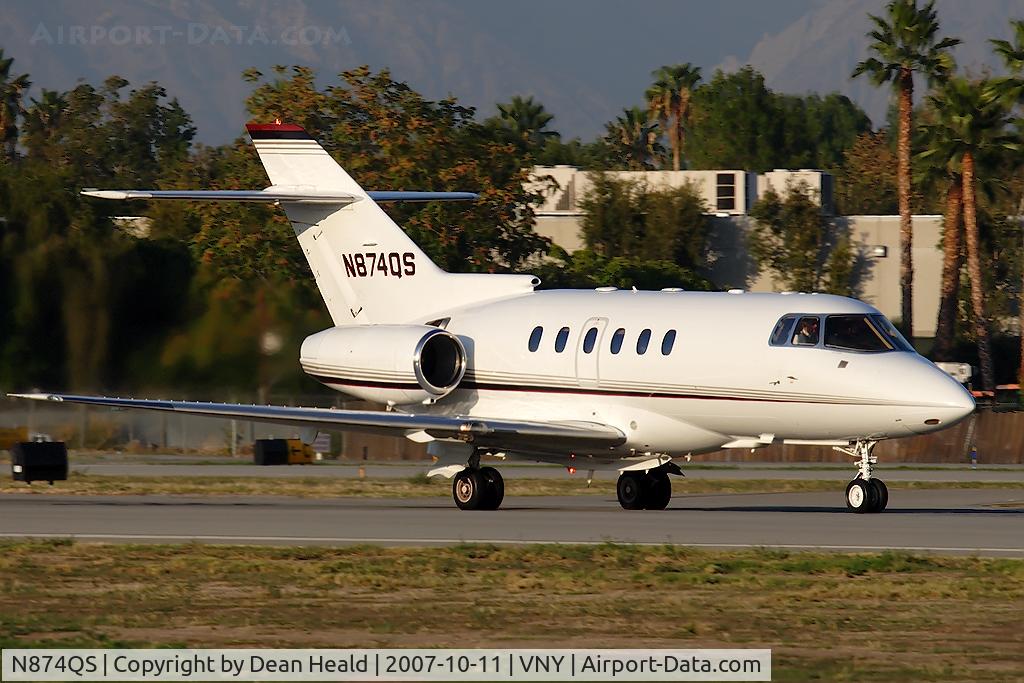 N874QS, 2000 Raytheon Hawker 800XP C/N 258474, NetJets 2000 Raytheon Hawker 800XP N874QS (FLT EJA874) starting takeoff roll on RWY 16R for departure to Bellingham Int'l (KBLI), Washington.