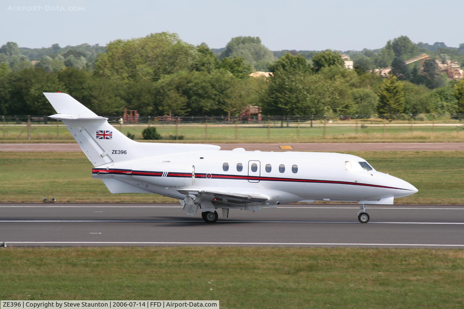 ZE396, British Aerospace BAe-125 CC.3 C/N 257211, Royal International Air Tattoo 2006