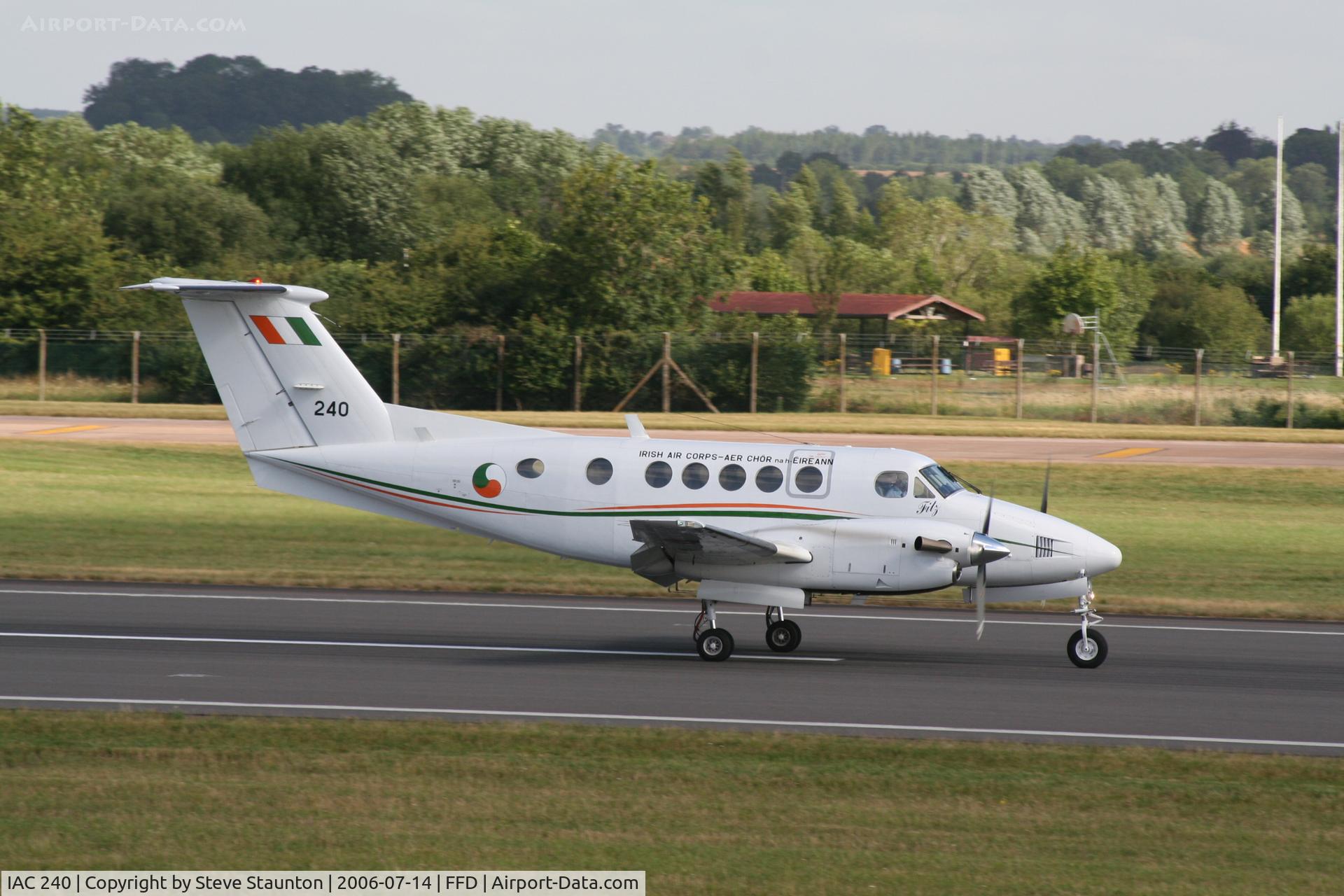 IAC 240, 1980 Beech 200 Super King Air C/N BB-672, Royal International Air Tattoo 2006