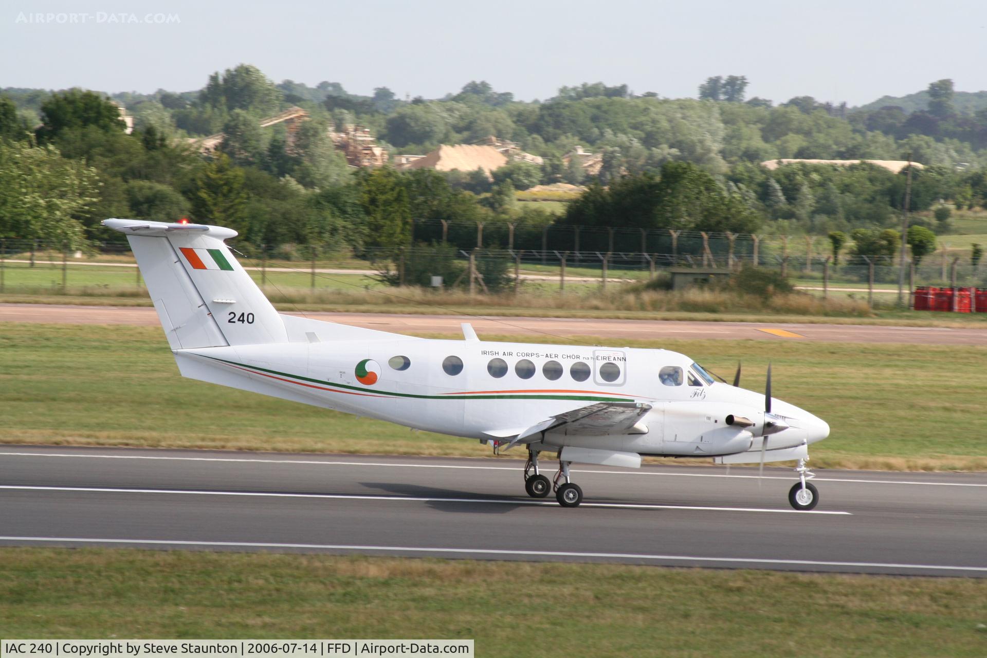 IAC 240, 1980 Beech 200 Super King Air C/N BB-672, Royal International Air Tattoo 2006