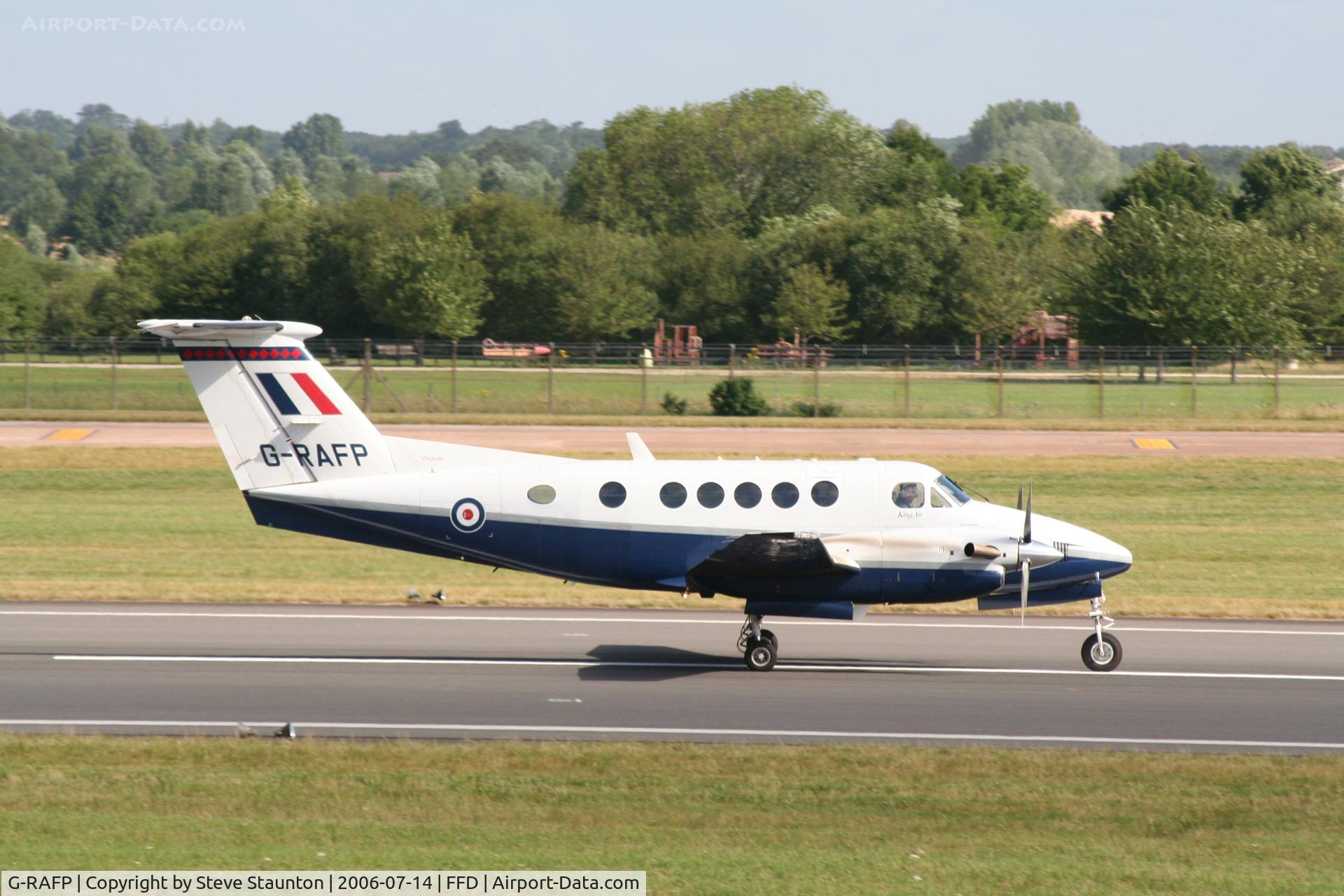 G-RAFP, 2003 Raytheon B200 King Air C/N BB-1837, Royal International Air Tattoo 2006