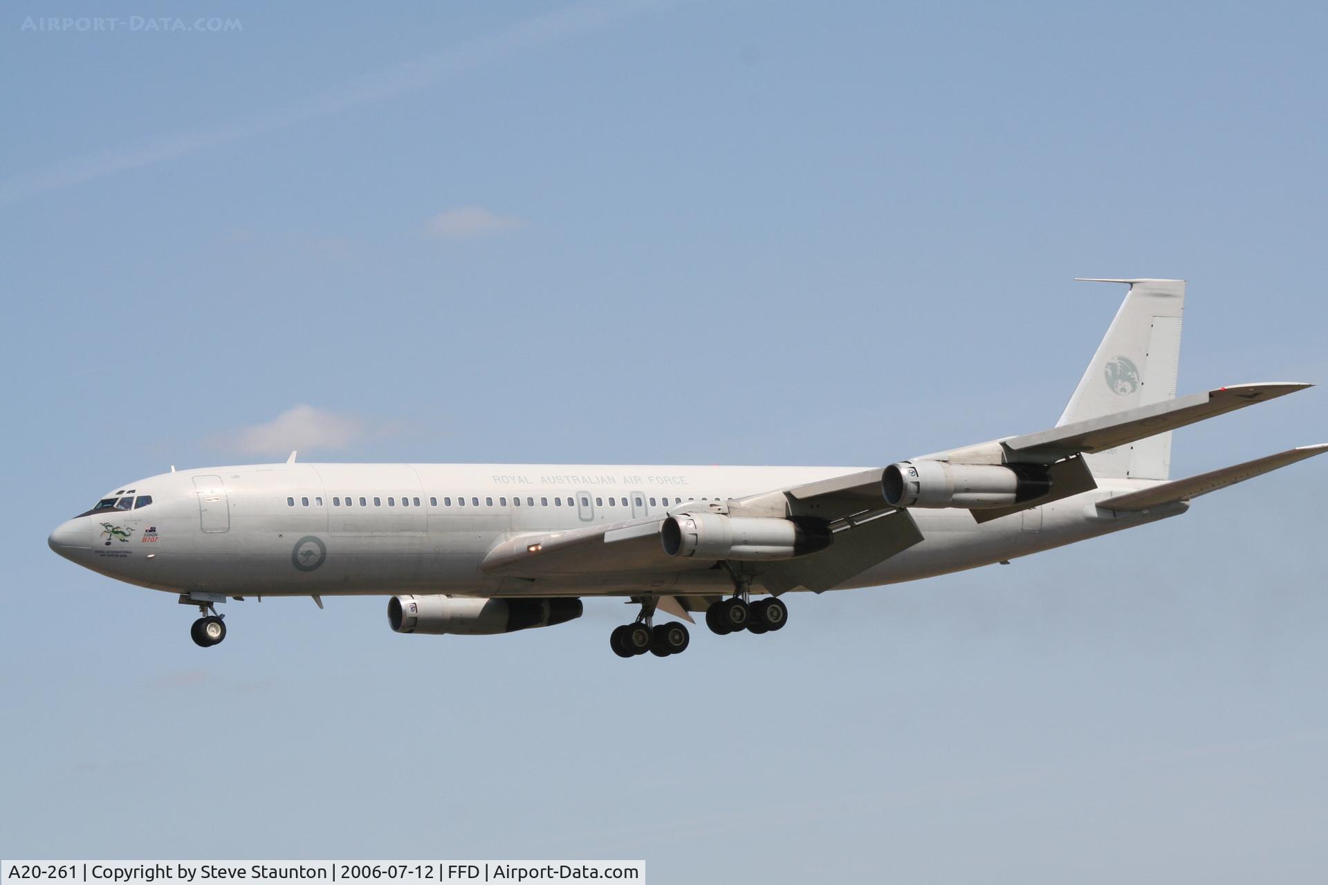 A20-261, 1976 Boeing 707-368C C/N 21261, Royal International Air Tattoo 2006