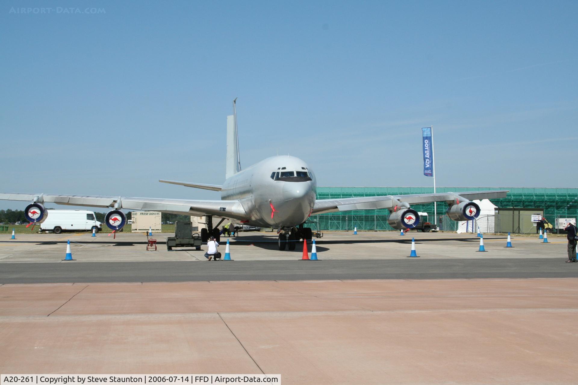 A20-261, 1976 Boeing 707-368C C/N 21261, Royal International Air Tattoo 2006